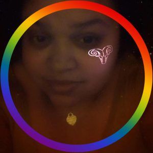 Meet your Posher, Dindi